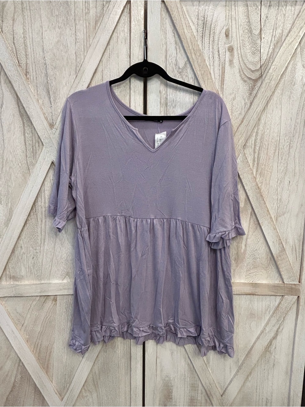 Relaxed V-Neck Ruffle Hem Tunic in Light Lavender
